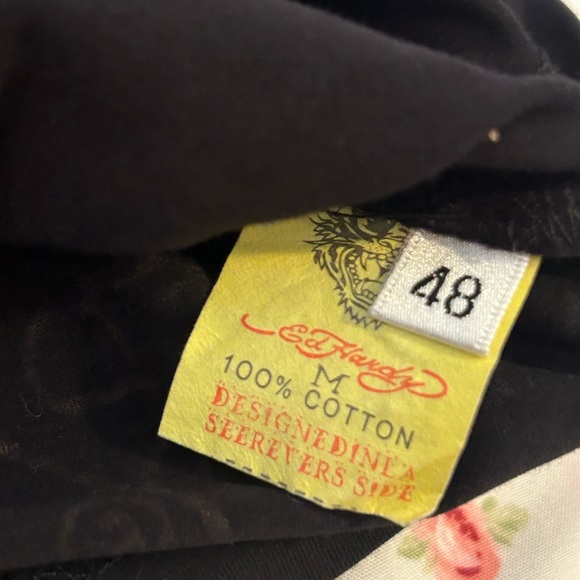 Ed Hardy Black Tee with Vibrant Snake Design - Picture 4 of 5